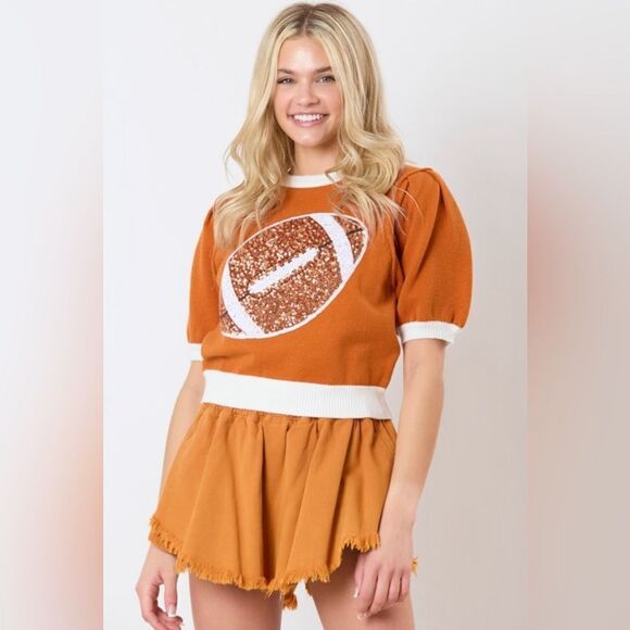 010. FOOTBALL SEQUIN GAME DAY TOP - Picture 1 of 4